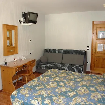 Club Funivia 3*