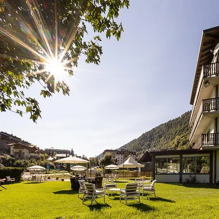 索道俱乐部酒店 3* 阿帕里卡