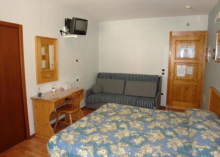 Club Funivia 3*